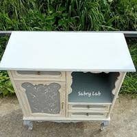 Mobiletto shabby chic