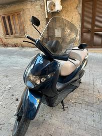 Piaggio Beverly 125