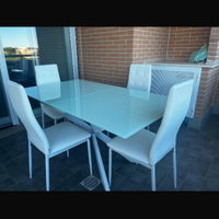 Tavolo da pranzo rettangolare in vetro allungabile