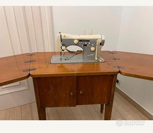 Macchina cucire NECCHI Supernova + mobile vintage