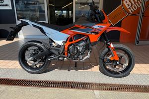 Ktm 125 SMC R
