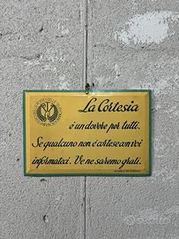Insegna litografata