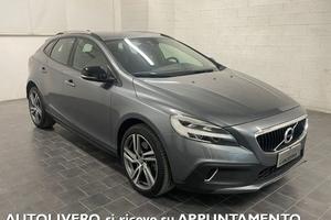 VOLVO V40 Cross Country D2 120cv-LED-NAVI-C.18