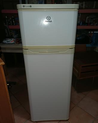 Frigorifero Indesit