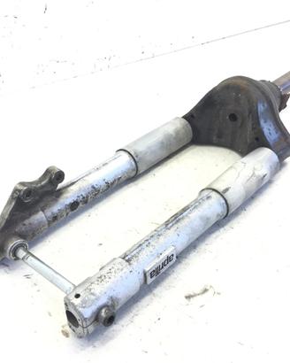 APRILIA SCARABEO 4T 100 FORCELLA - DIFETTO SU BATT