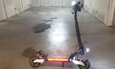 Monopattino elettrico 2 motori