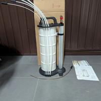 Pompa manuale sostituzione olio auto