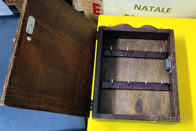 Bacheca Porta chiavi in legno