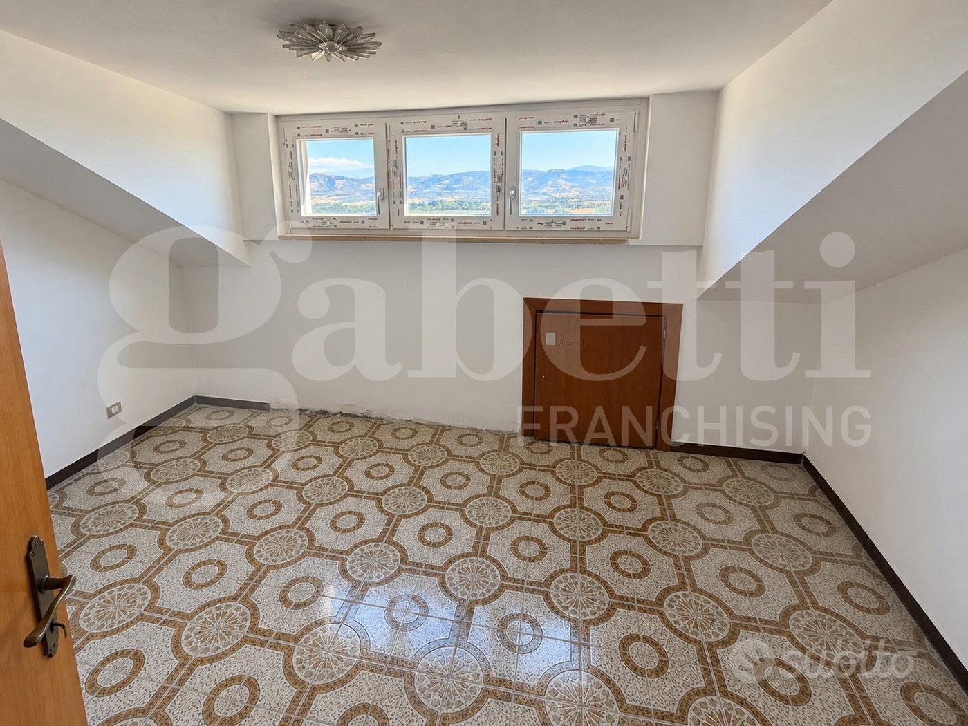 Appartamento – Notaresco, Sant'Antonio - Vista 4