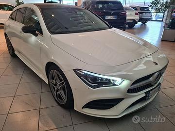 Mercedes-Benz CLA 220 d Automatic Premium Sho...