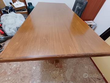 Tavolo in legno