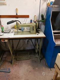 Macchina da cucire Necchi