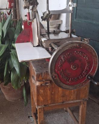 Affettatrice Berkel - primo 900