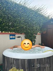  piscina idromassaggio 