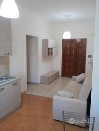 FIUMICINO BILOCALE ARREDATO Con BALCONE