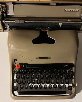 Macchina da scrivere