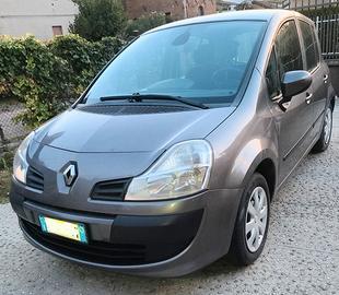 Renault modus revisione bombole 2032
