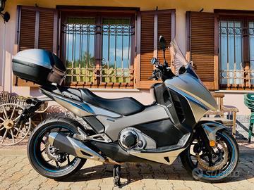 Honda Integra 750 - 2018