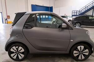 Smart Fortwo Cabrio Elettrica 2023