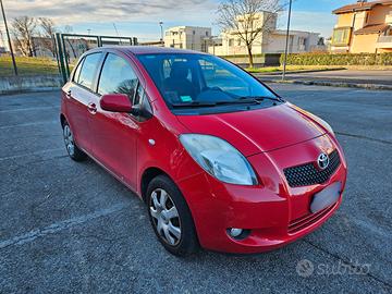 Toyota Yaris 1.0 Sol