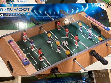 Calcio balilla da tavolo