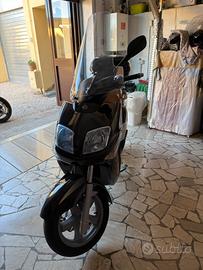 Yamaha Vercity XC 300