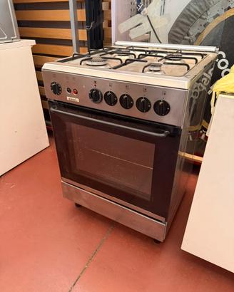 Cucina a libera installazione “Electroline”