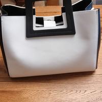 BORSA A MANO BIANCA E NERA