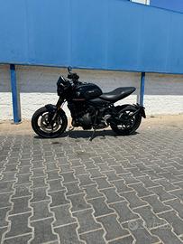 Triumph Trident 660 81 cv