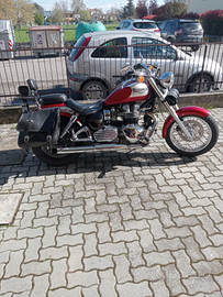 Moto Triumph Bonneville America 800