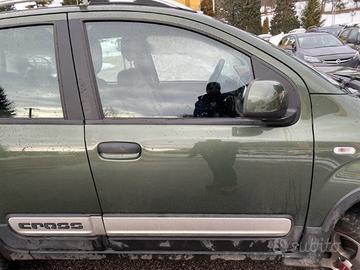 PORTA ANTERIORE DESTRA PANDA CROSS 312 2022