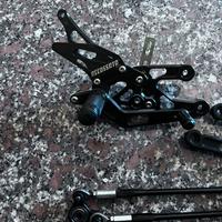 Pedane arretrate regolabili honda cbr 1000