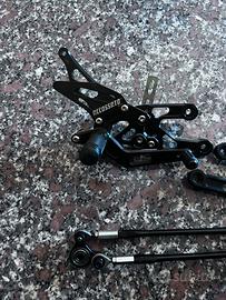 Pedane arretrate regolabili honda cbr 1000