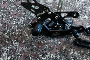 Pedane arretrate regolabili honda cbr 1000