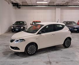 Lancia Ypsilon 1.0 FireFly Hybrid Platino MY'24 Km