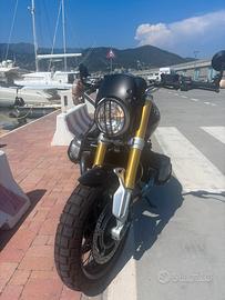 BMW Nine T R del 12/2014