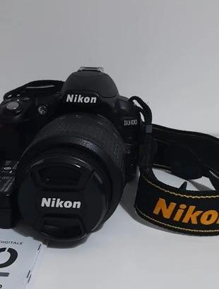 Nikon D3100