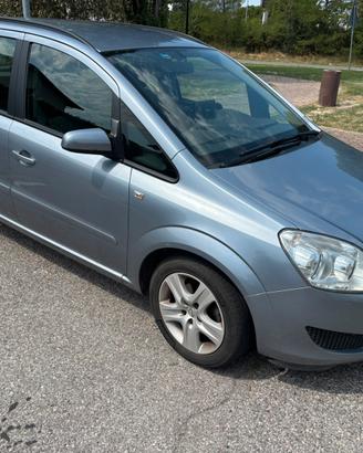 Opel zafira 1.6 benzina