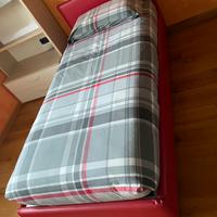 Letto singolo in ecopelle