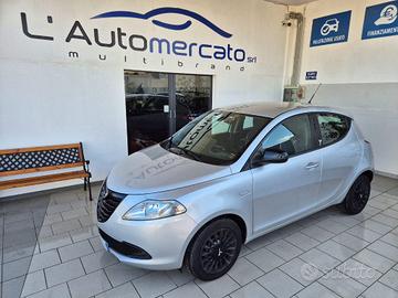 LANCIA Ypsilon 1.2 69 CV 5 porte Gold