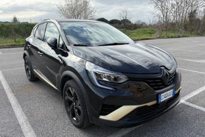 Renault Captur Full Hybrid