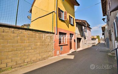 SOLUZIONE INDIPENDENTE A CASALVOLONE !!!