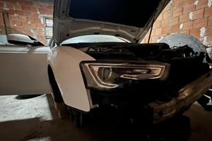 Faro anteriore destro A5 tfsi  sportback 2012