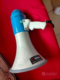 Megafono a batterie 