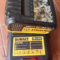 Caricabatteria DeWalt DCB 105 + batteria 14,4v 4A
