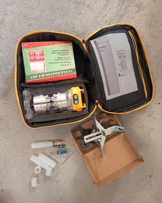 Fresatrice verticale compatta Dewalt