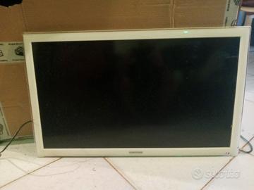 tv SAMSUNG full HD led schermo piatto 32 pollici