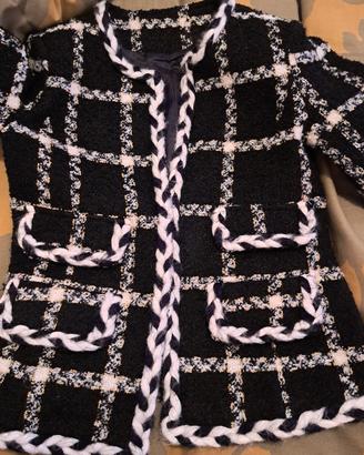 giacca modello chanel 