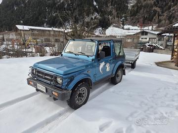 Suzuki Santana Samurai