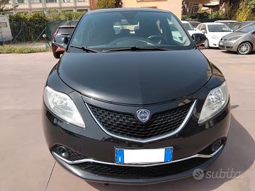 LANCIA YPSLON 1.2 GOLD 51KW CON GARANZIA